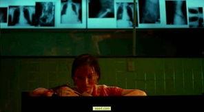 电影疯魔美女在线观看,一场跨越时空的奇幻之旅  第2张